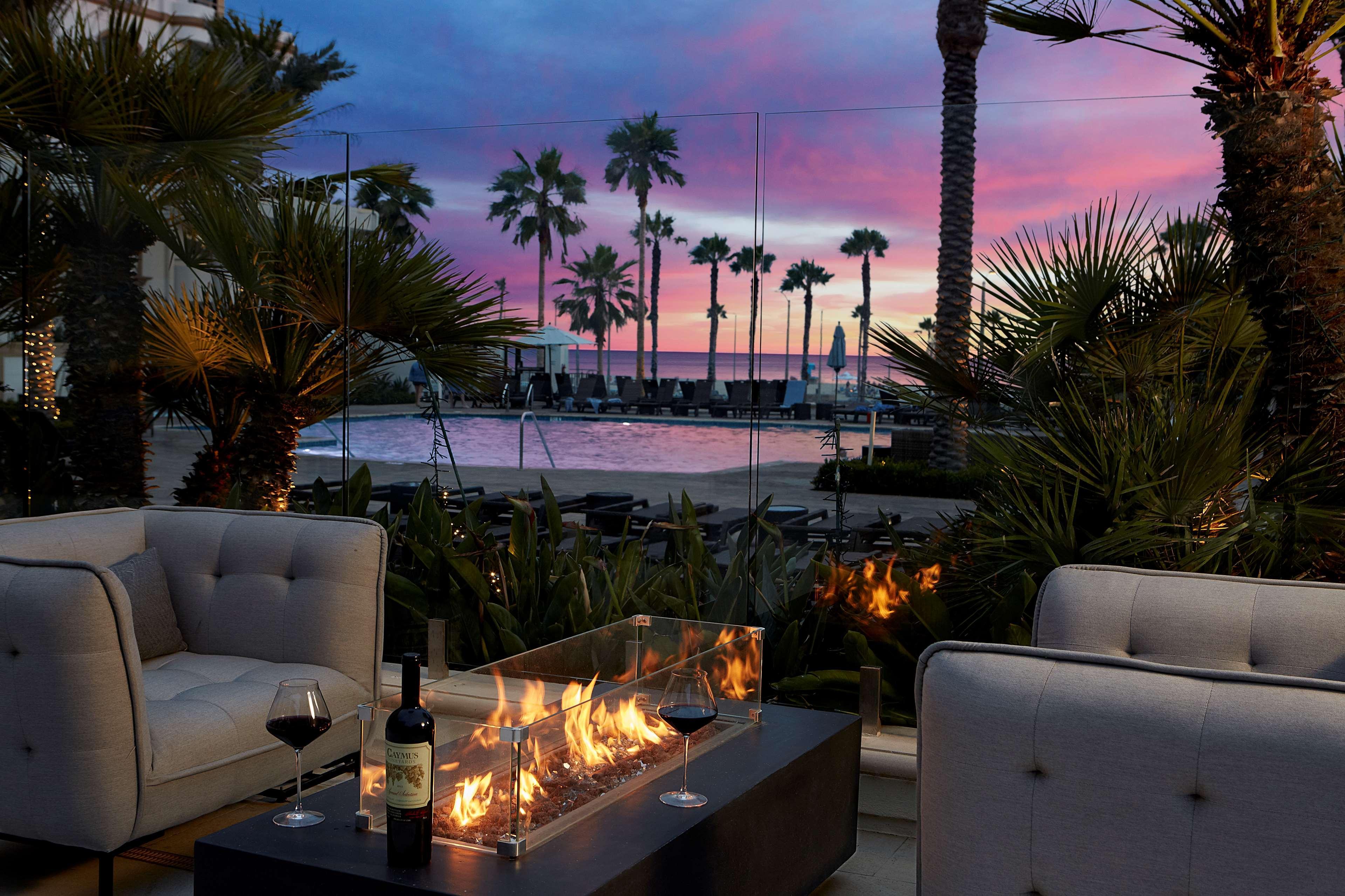 The Waterfront Beach Resort, A Hilton Hotel Huntington Beach Extérieur photo